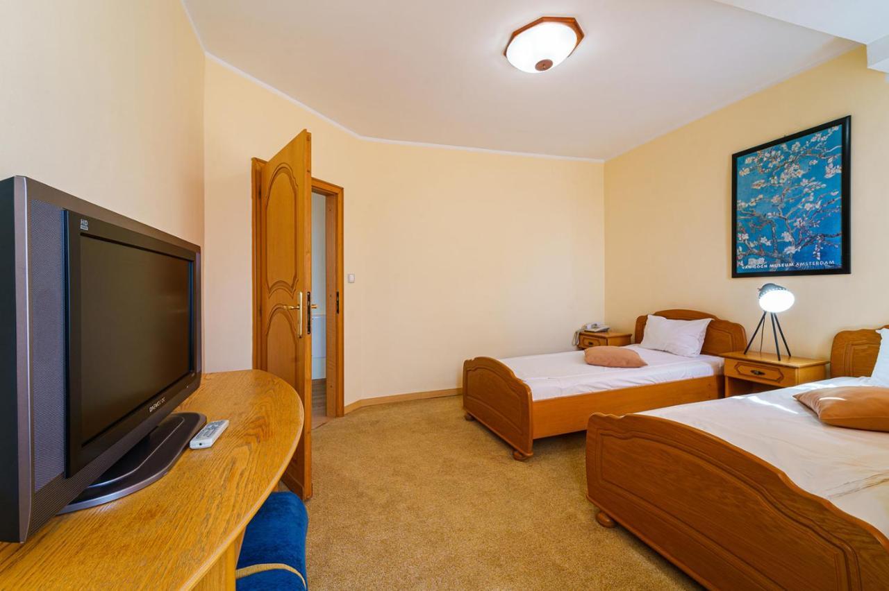 Hotel Avion - Self Check In Płowdiw Zewnętrze zdjęcie