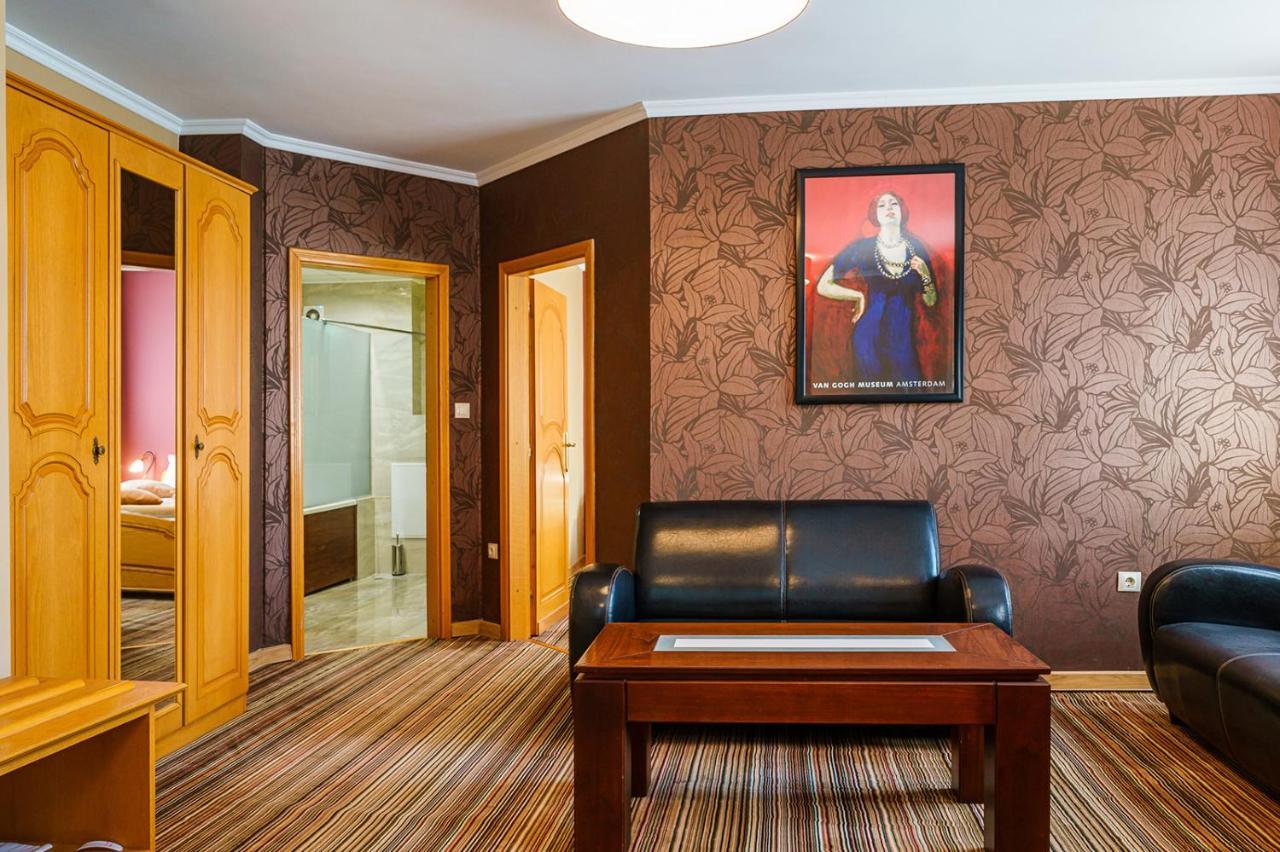 Hotel Avion - Self Check In Płowdiw Zewnętrze zdjęcie
