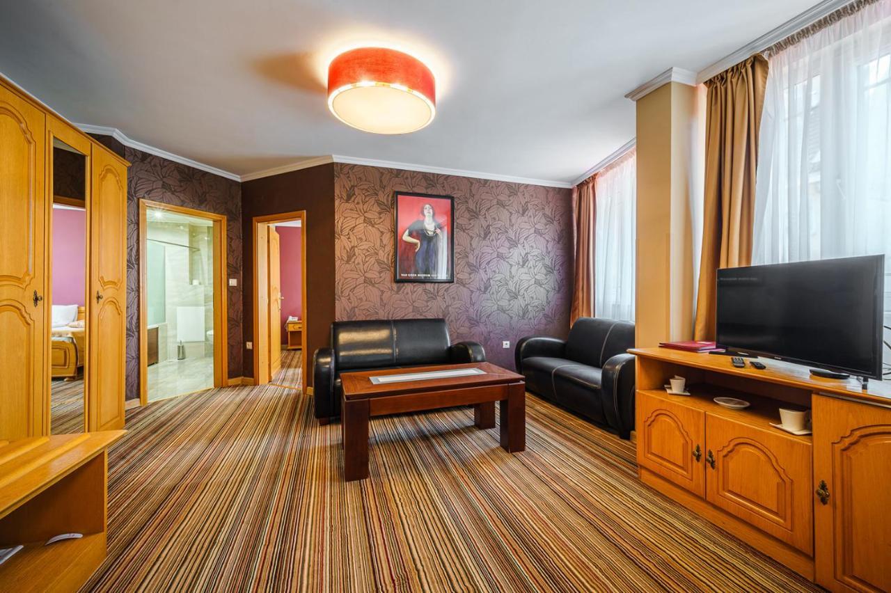Hotel Avion - Self Check In Płowdiw Zewnętrze zdjęcie